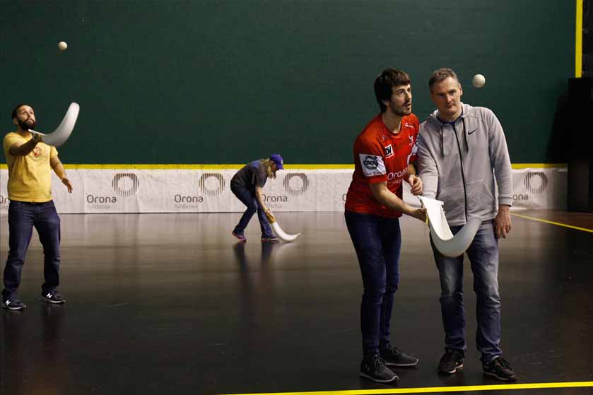 cultura-vasca-remonte-fronton-01